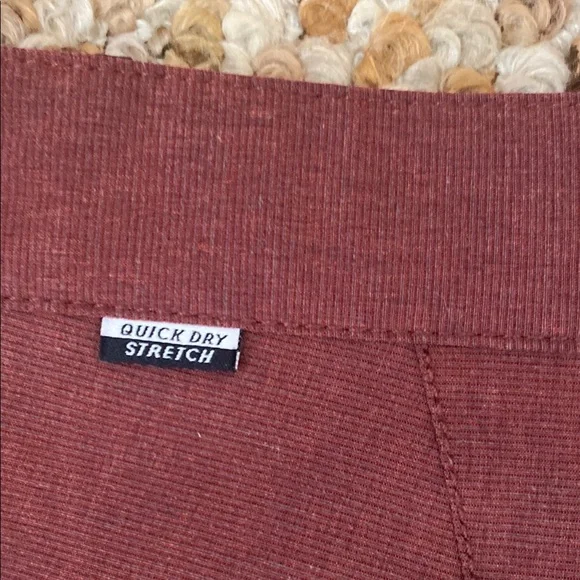 Billabong Men's Rust Flat Front Shorts - Picture 6 of 8